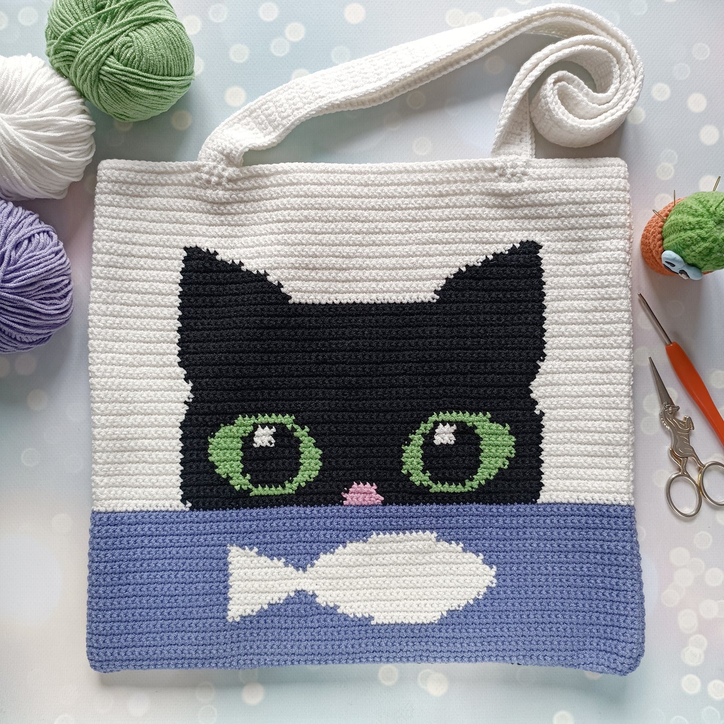 Cat with fish bag Crochet Pattern
