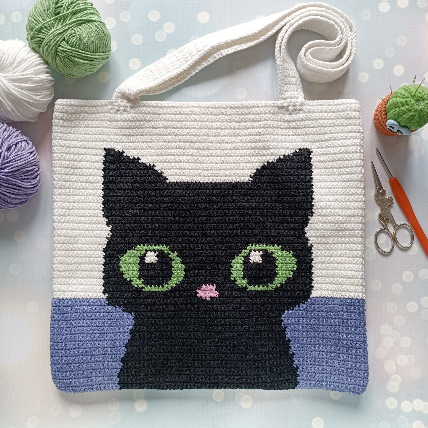 Cat with fish bag Crochet Pattern