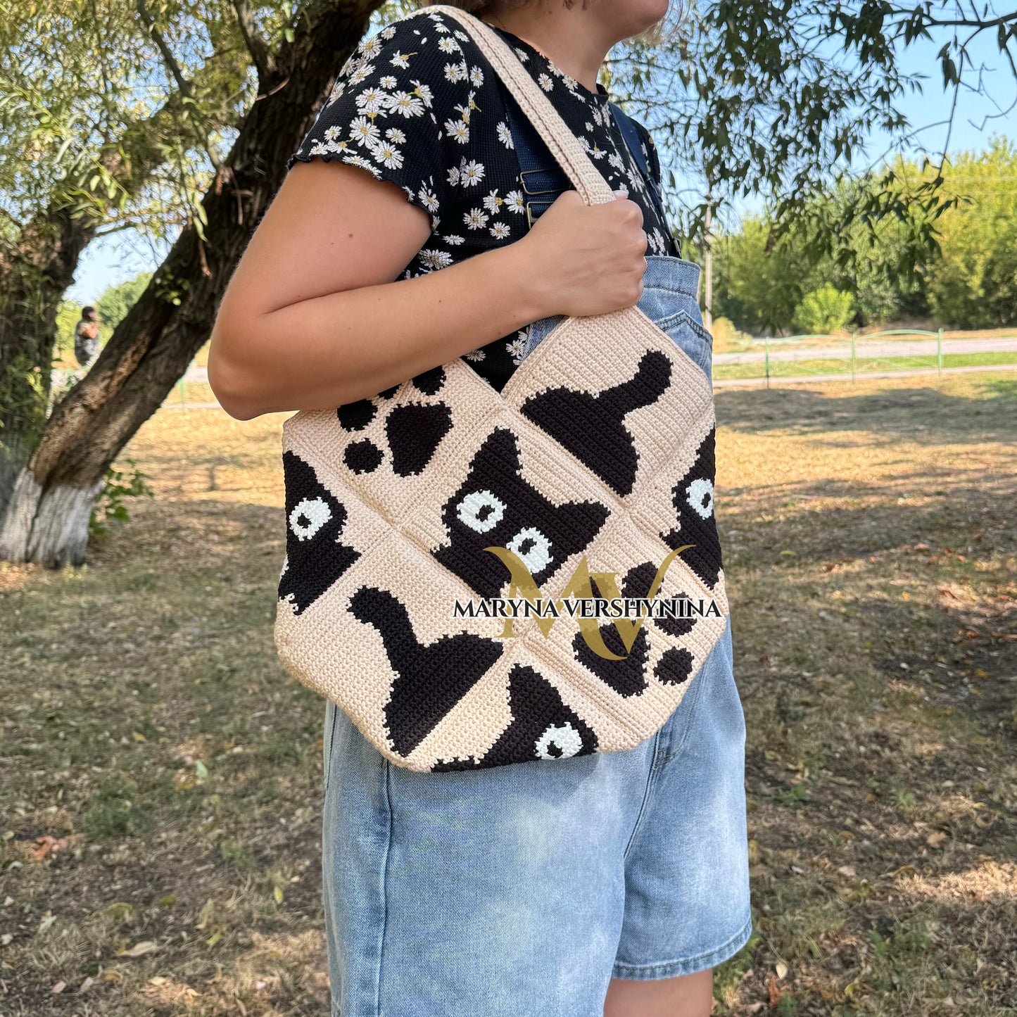 Cat, paw, tail bag Crochet Pattern