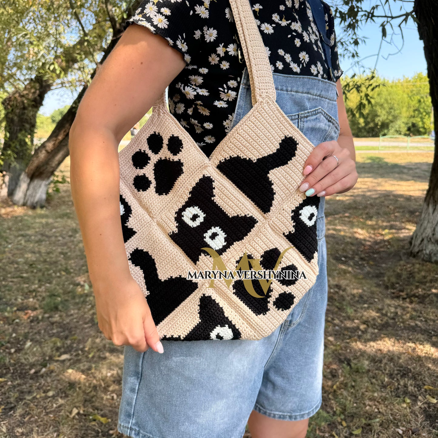 Cat, paw, tail bag Crochet Pattern