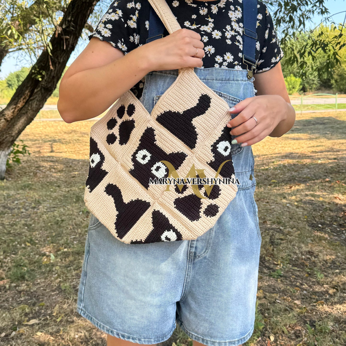 Cat, paw, tail bag Crochet Pattern