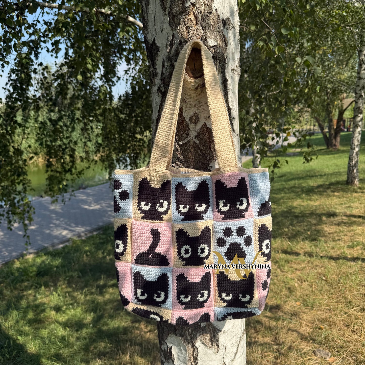 Black cat squares tote bag crochet pattern