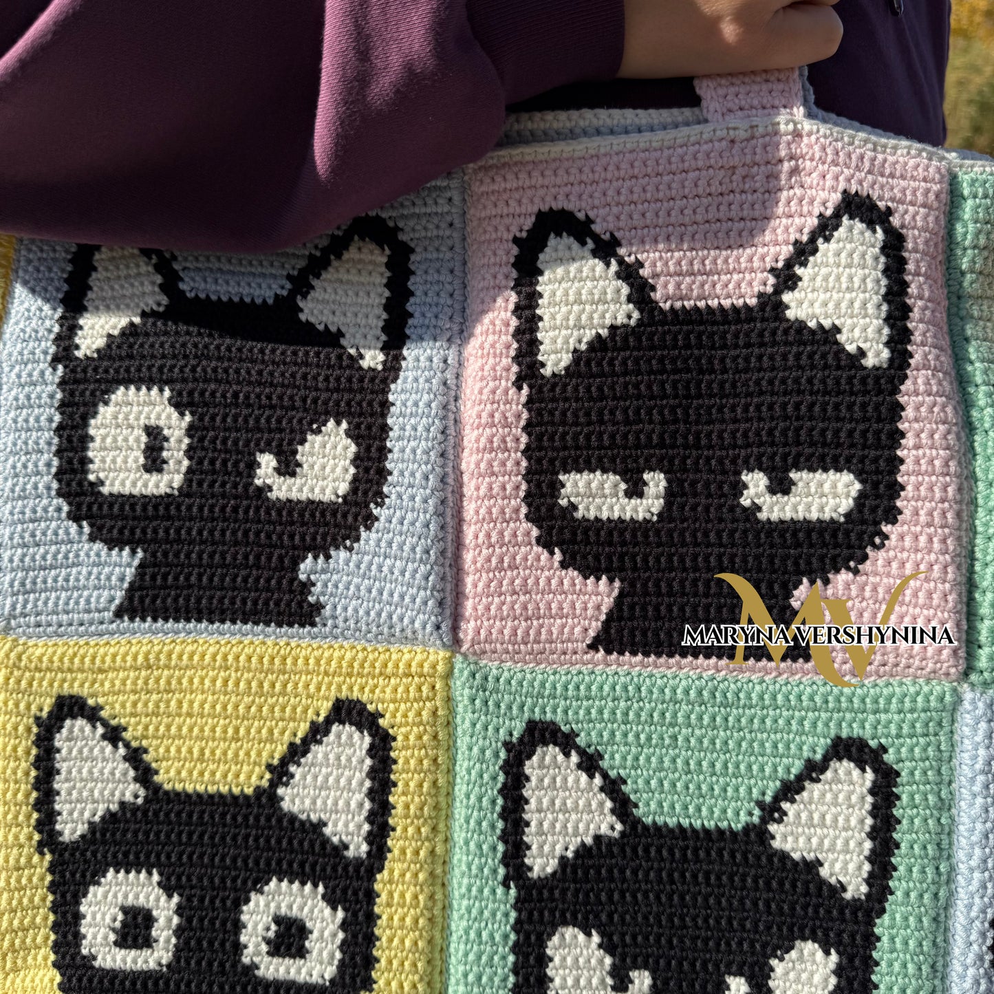 Cat emotions tote bag crochet pattern