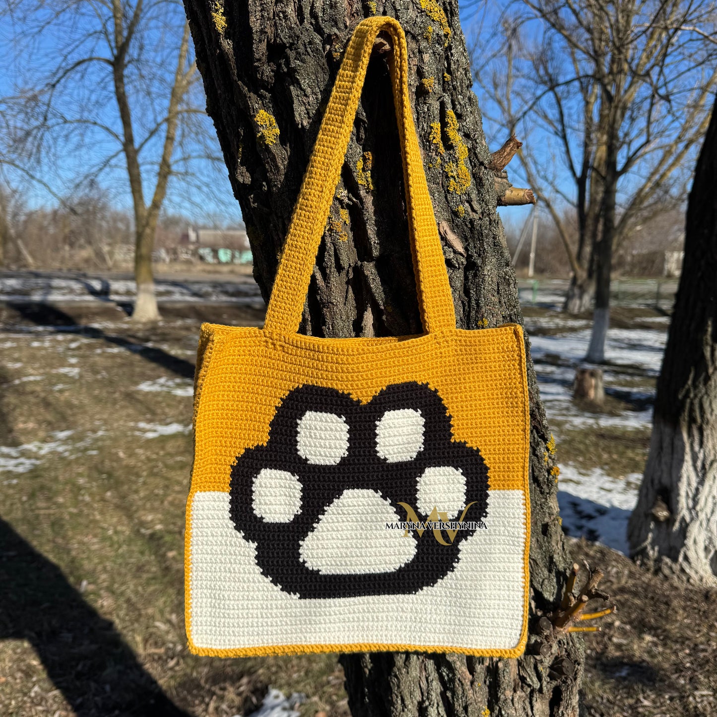 Black Cat (gold and white) Bag Crochet Pattern