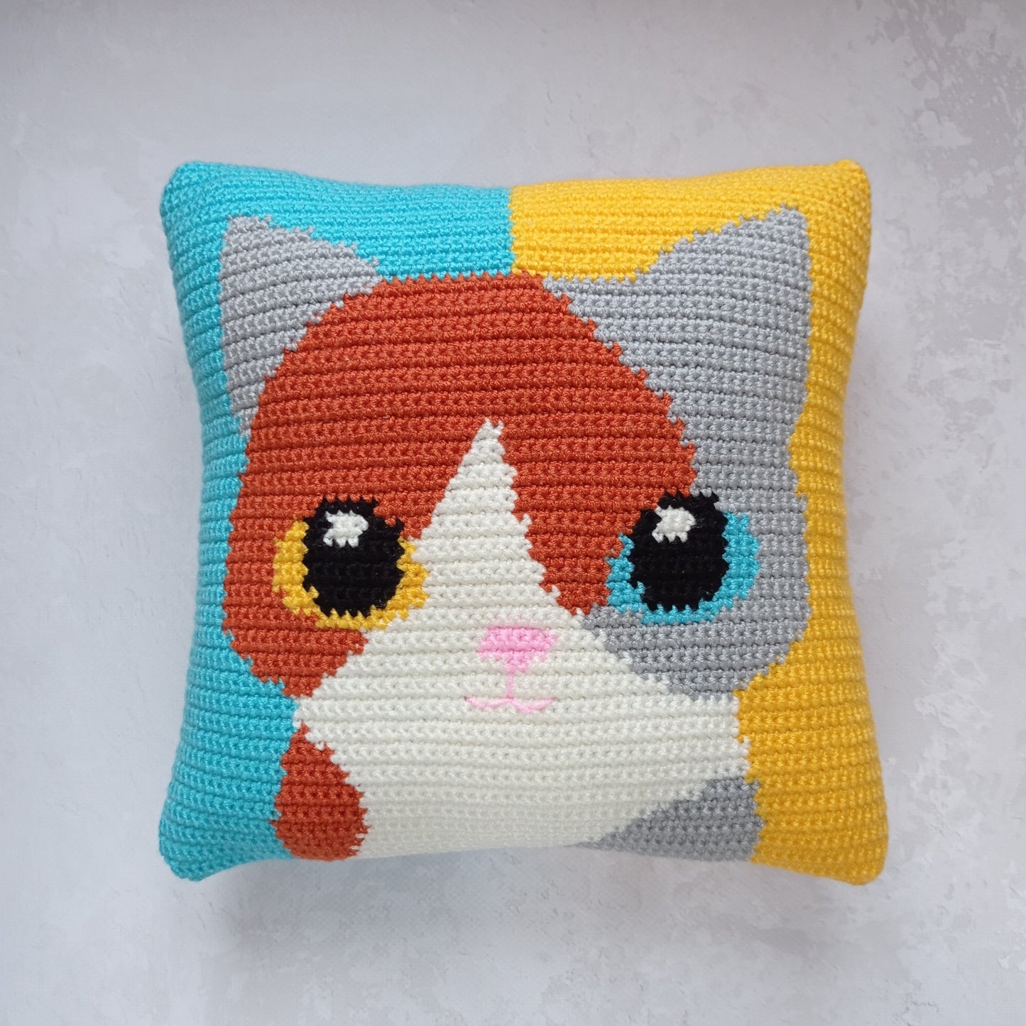 Cat pillow Crochet pattern