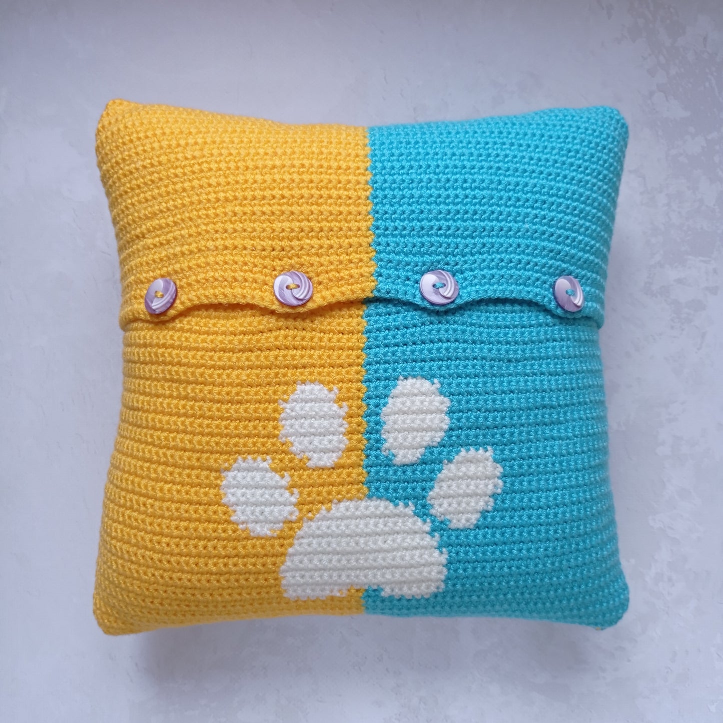 Cat pillow Crochet pattern