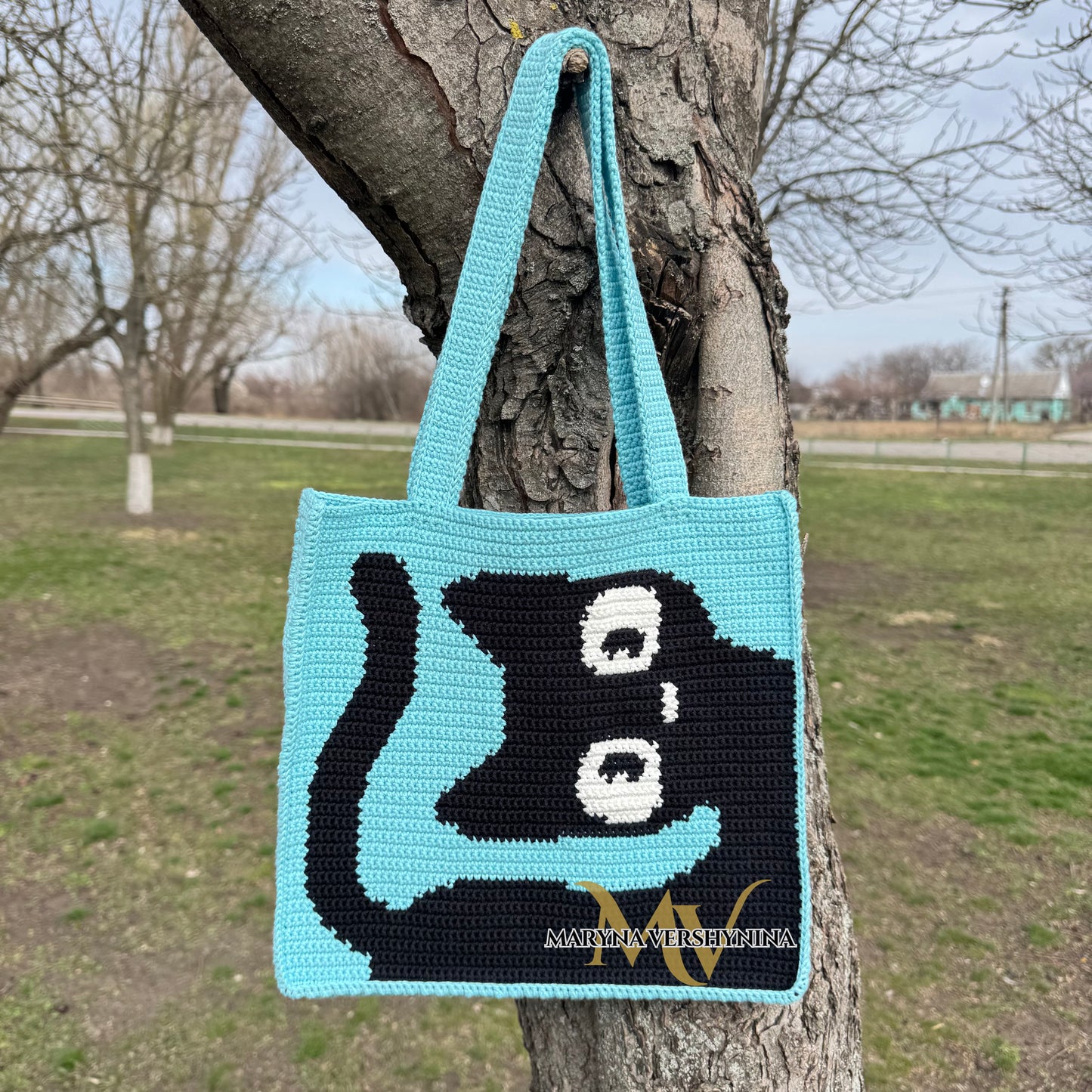 Black Cat on Turquoise Bag Crochet Pattern