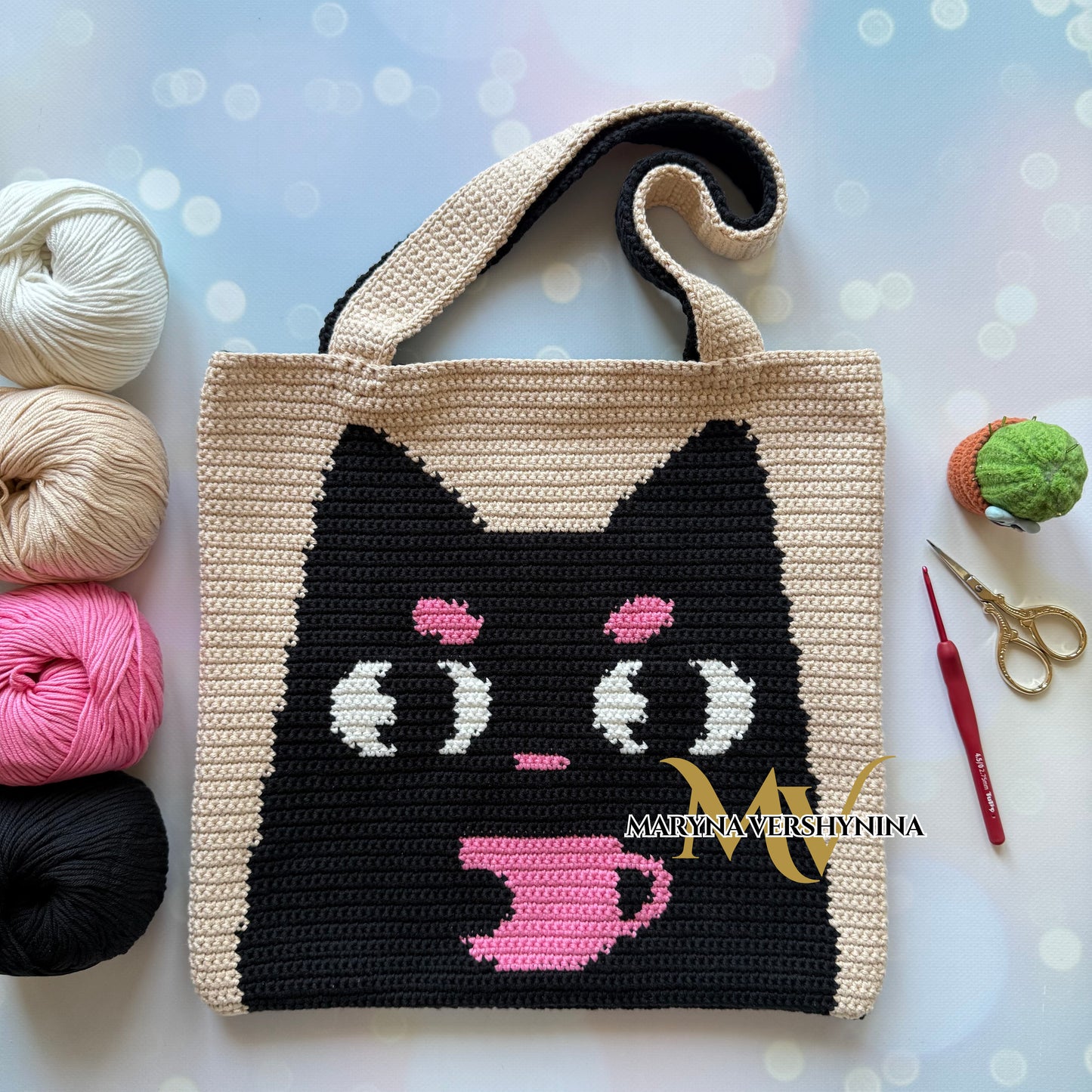 Black cat with a cup Bag Crochet pattern