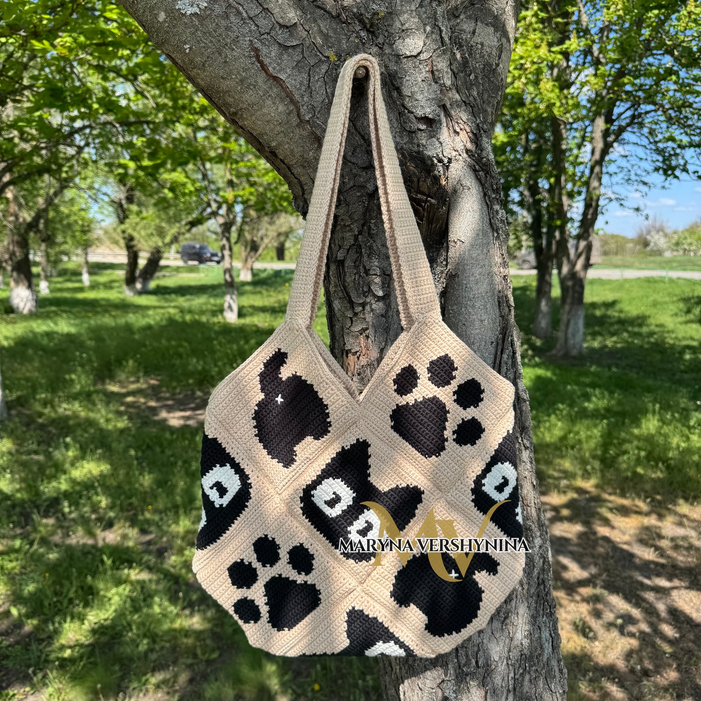 Cat, butt, paw Bag Crochet Pattern