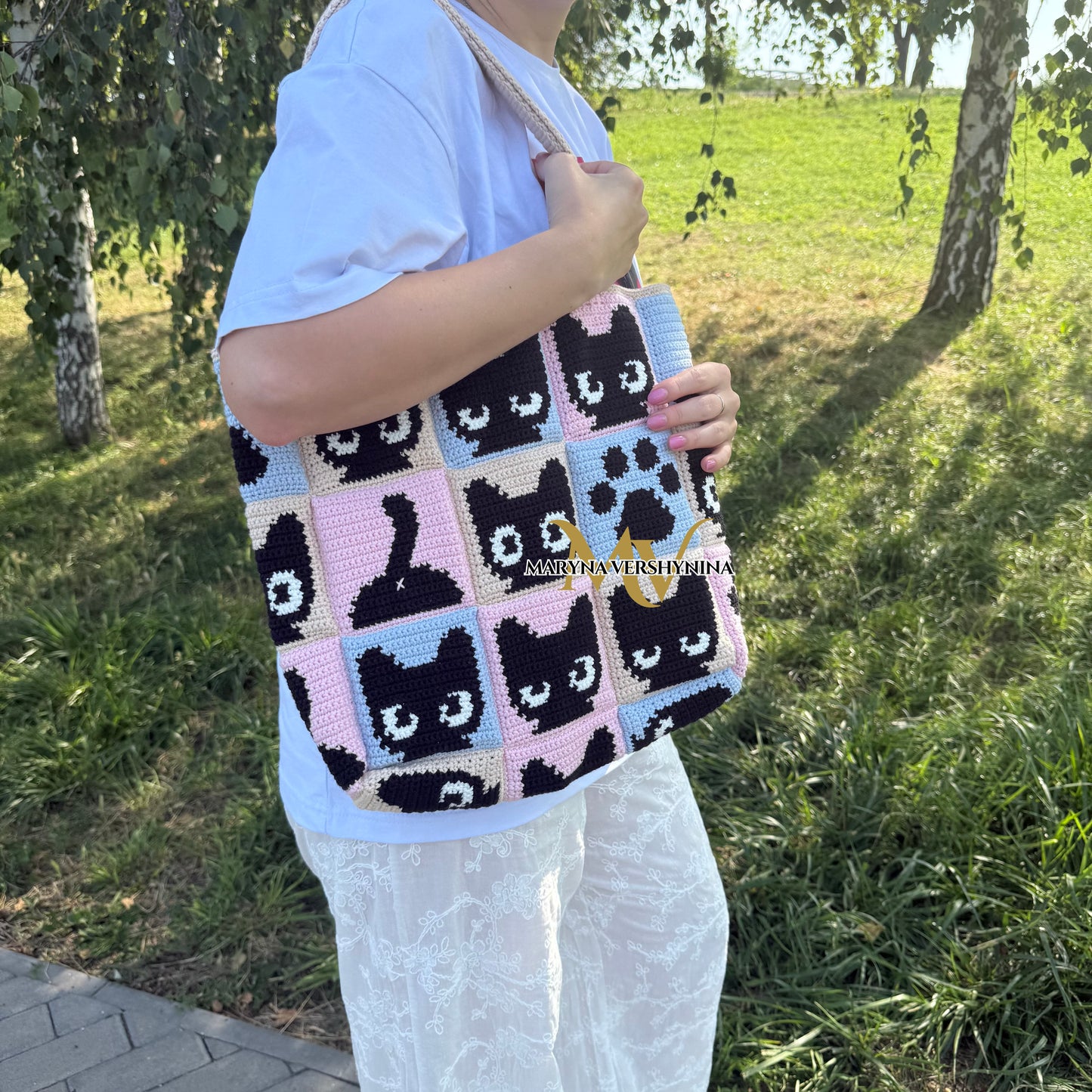 Black cat squares tote bag crochet pattern