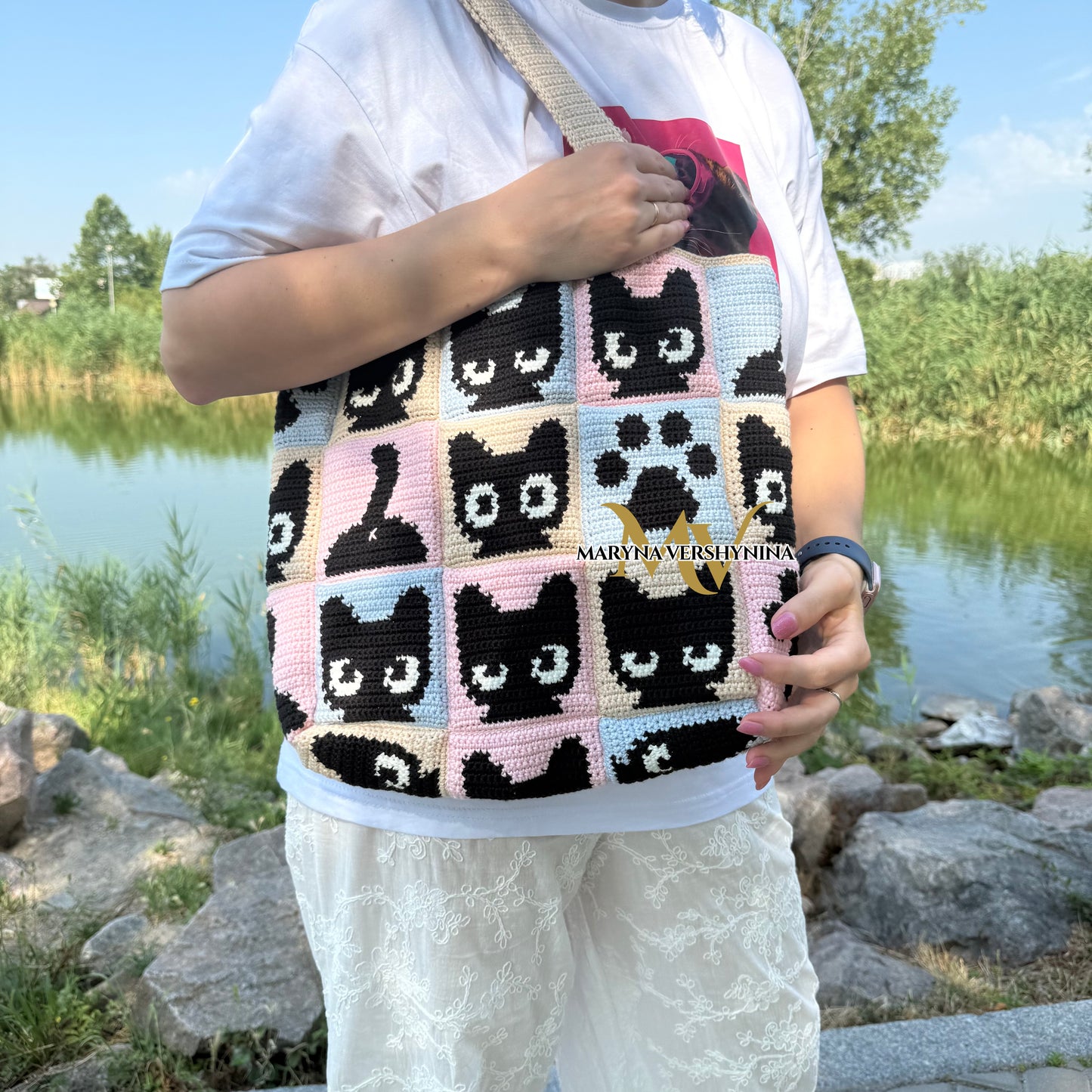 Black cat squares tote bag crochet pattern